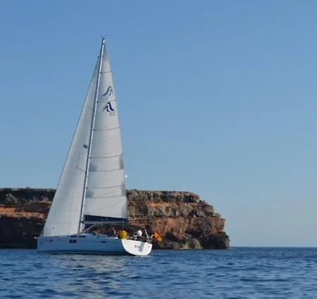 Velero Ariel Bateau-hôtel San José